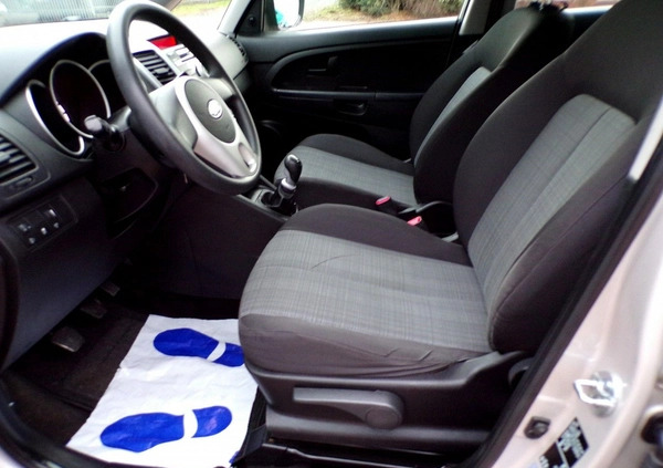 Kia Venga cena 22900 przebieg: 189000, rok produkcji 2010 z Mikołajki małe 466